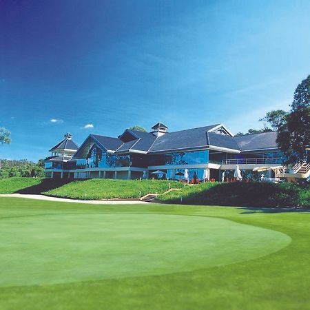 Riverside Oaks Golf Resort Cattai Екстер'єр фото