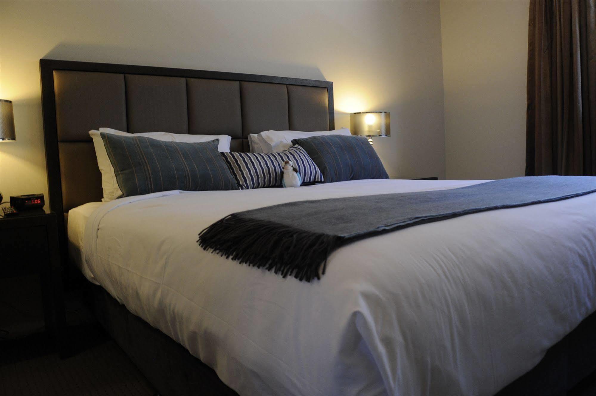 Riverside Oaks Golf Resort Cattai Екстер'єр фото